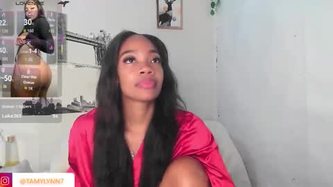 Snapshot of tamylynn05 chatting on November 25, 12:43 am tamylynn online show from November 25, 12:43 am