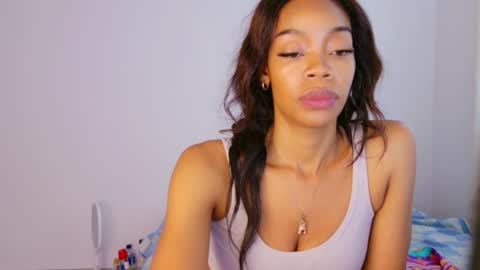 tamylynn online show from June 28, 11:00 pm