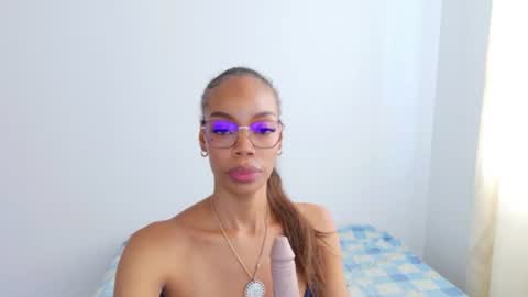 tamylynn online show from July 12, 9:17 pm