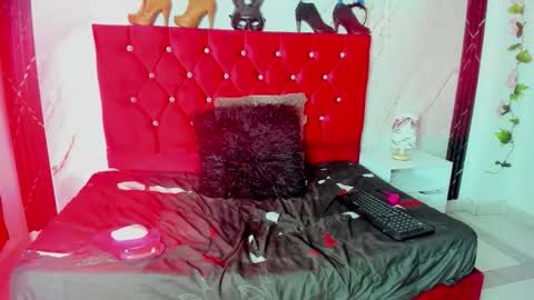 Snapshot of tamytrickss1 chatting on March 18, 1:36 pm tamytrickss1 online show from March 18, 1:36 pm