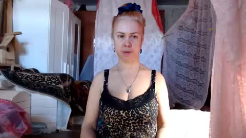 Milena online show from February 25, 8:13 am