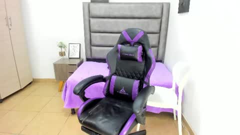 Tania  online show from July 31, 11:31 am