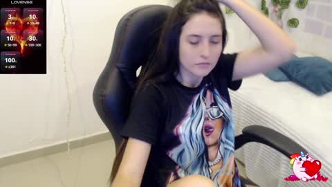 Tania  online show from January 11, 3:52 pm