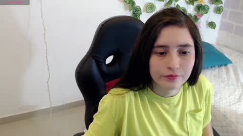 Tania  online show from February 7, 8:53 pm