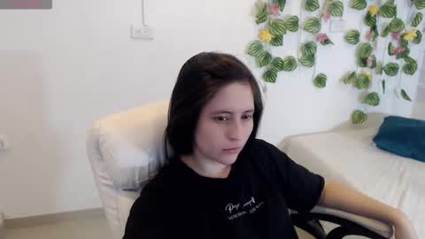 Tania  online show from December 5, 4:36 pm