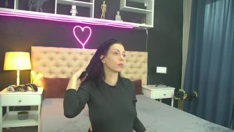 Snapshot of taniakarevina chatting on May 11, 5:24 am Tania Karevina online show from May 11, 5:24 am