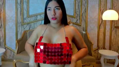 Snapshot of tanisha_greyy chatting on November 10, 12:26 pm Tanisha ONLINE GTM -5 7001400 online show from November 10, 12:26 pm