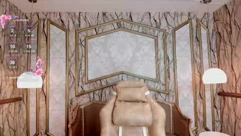 Snapshot of tanisha_greyy chatting on November 24, 12:27 pm Tanisha ONLINE GTM -5 7001400 online show from November 24, 12:27 pm