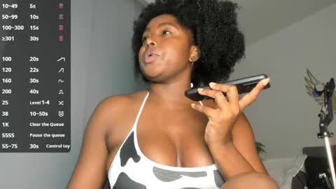 Snapshot of tanishaaevans chatting on May 6, 2:08 am Tanisha online show from May 6, 2:08 am
