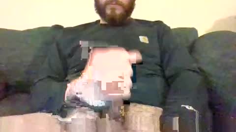 Snapshot of tanlines85 chatting on November 3, 9:48 pm Help Me Edge online show from November 3, 9:48 pm