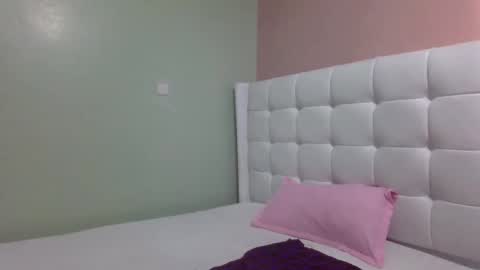 tania online show from January 4, 11:00 am