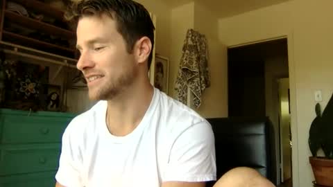 Dr. Love online show from November 5, 5:46 pm