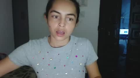 Angeline  Follow  online show from July 21, 11:51 pm