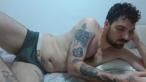 Snapshot of tap_hand2 chatting on September 21, 10:17 am jimmy online show from September 21, 10:17 am