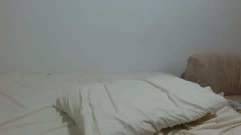 Snapshot of tap_hand2 chatting on October 22, 10:26 am jimmy online show from October 22, 10:26 am