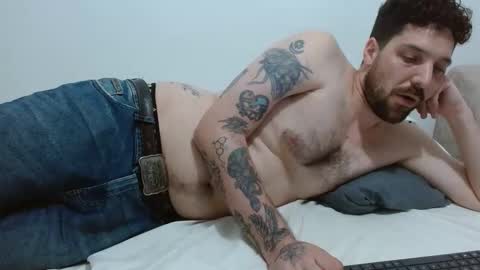 Snapshot of tap_hand2 chatting on March 15, 9:32 pm jimmy online show from March 15, 9:32 pm