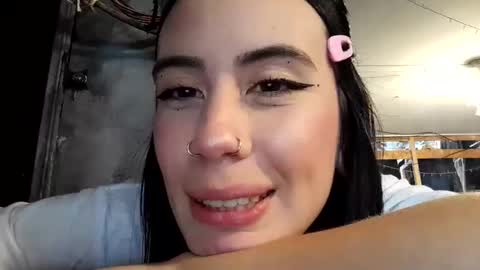 Tara online show from December 5, 6:33 pm