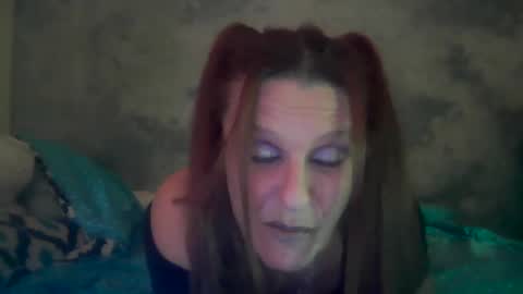 Snapshot of taralynn7136 chatting on February 13, 12:11 pm tara lynn online show from February 13, 12:11 pm