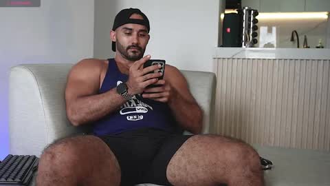 Tarek online show from October 1, 8:48 pm