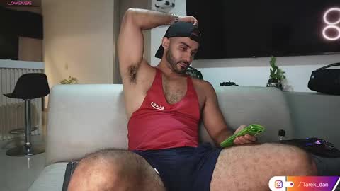 Tarek online show from May 6, 2:08 am