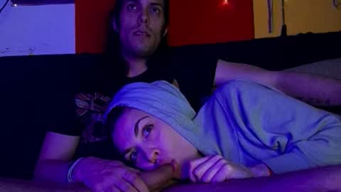 Snapshot of tarian_xxx chatting on November 16, 4:51 am T J online show from November 16, 4:51 am