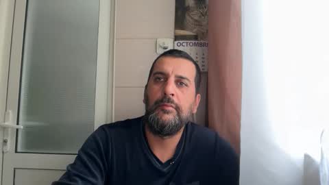 Snapshot of tarkan198 chatting on October 15, 9:20 am tarkan198 online show from October 15, 9:20 am