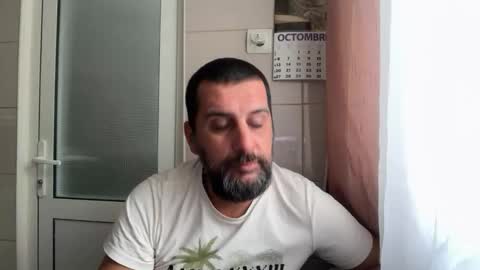 Snapshot of tarkan198 chatting on October 16, 12:50 pm tarkan198 online show from October 16, 12:50 pm