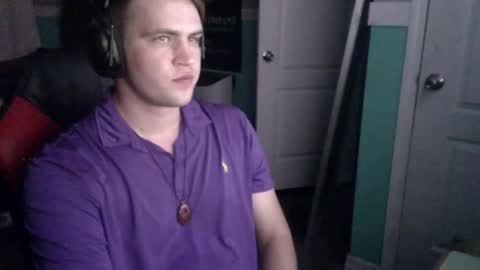 Snapshot of tarus333 chatting on October 19, 8:59 am tarus333 online show from October 19, 8:59 am