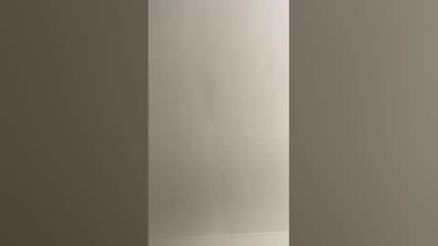 Snapshot of tarzan5462 chatting on February 21, 10:49 am tarzan5462 online show from February 21, 10:49 am