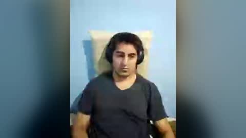 Snapshot of tarzan_07 chatting on July 12, 6:04 am tarzan_07 online show from July 12, 6:04 am