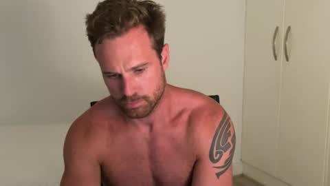 Snapshot of tarzan_thejungleboy chatting on February 17, 6:15 pm Tarzan online show from February 17, 6:15 pm