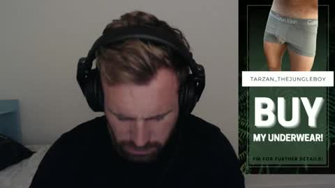 Snapshot of tarzan_thejungleboy chatting on March 12, 8:52 pm Tarzan online show from March 12, 8:52 pm