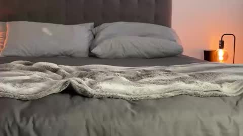 Snapshot of tarzan_thejungleboy chatting on October 22, 1:33 pm Tarzan online show from October 22, 1:33 pm