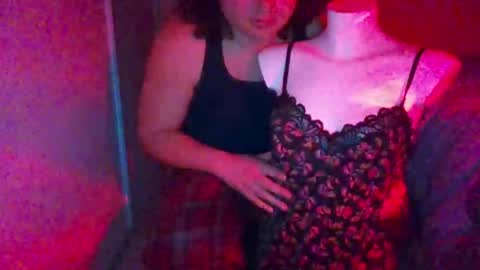 Snapshot of tarzanwild68 chatting on February 24, 2:19 am TarzanWild68 online show from February 24, 2:19 am