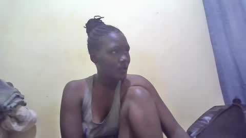 Snapshot of tashacute20 chatting on April 5, 3:09 pm tashacute20 online show from April 5, 3:09 pm