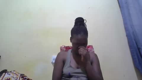 Snapshot of tashacute20 chatting on April 7, 6:41 pm tashacute20 online show from April 7, 6:41 pm