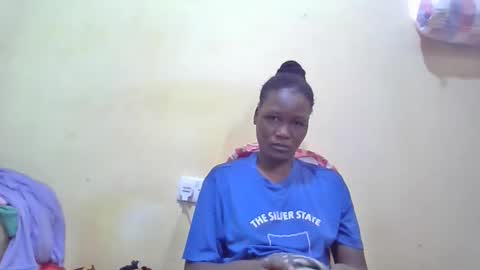 Snapshot of tashacute20 chatting on April 18, 8:07 am tashacute20 online show from April 18, 8:07 am