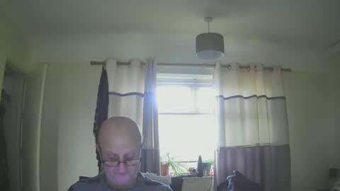 Tas online show from December 31, 2:36 pm