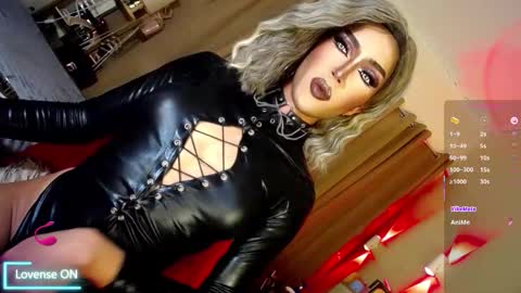 tasteaddict_ online show from November 9, 8:12 am