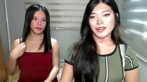 Snapshot of tasteofinnocent69 chatting on December 9, 4:23 am online show from December 9, 4:23 am