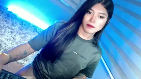 Snapshot of tasteofinnocent69 chatting on December 30, 11:48 am online show from December 30, 11:48 am