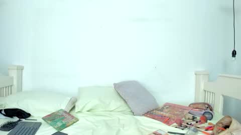 Snapshot of tasty_alan_ chatting on October 31, 8:54 pm tasty_alan_ online show from October 31, 8:54 pm