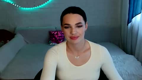 tasty_babyy online show from May 12, 11:07 am