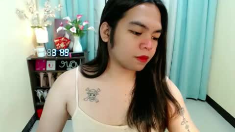 Snapshot of tastycake_sandra chatting on April 4, 7:50 am Sandra online show from April 4, 7:50 am