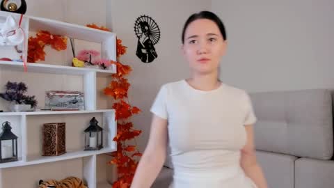 Lizzy online show from January 21, 5:05 am