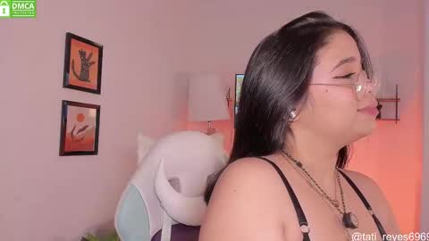 Snapshot of tati_reyes chatting on September 28, 2:00 pm Tatiana --- Schedule Monday to Sundays 800  to 200  UTC-5 online show from September 28, 2:00 pm