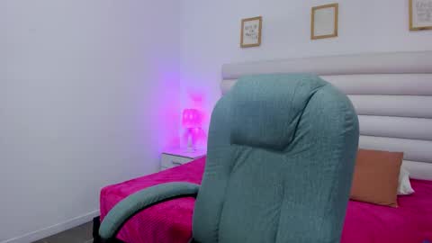 tatiana_arboleda online show from September 19, 3:13 pm