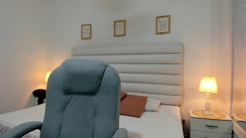 Snapshot of tatiana_arboleda chatting on March 27, 3:12 am tatiana_arboleda online show from March 27, 3:12 am