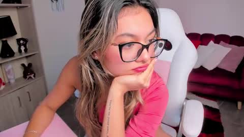 tatiana_mendoza online show from December 1, 5:07 pm