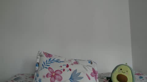 Snapshot of tatiana_monteros chatting on January 15, 5:05 pm tatiana_monteros online show from January 15, 5:05 pm